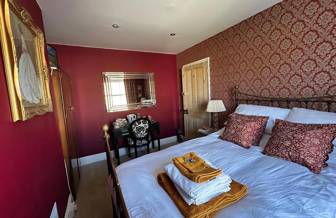 Hitchcock House-1