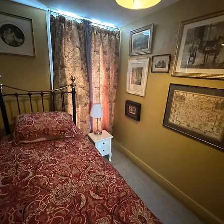 Hitchcock House-3